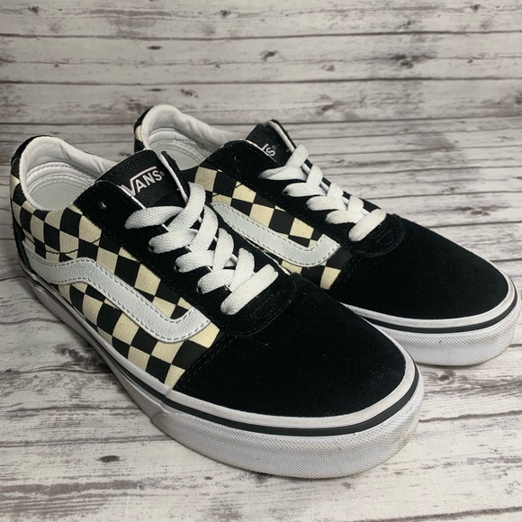 vans old skool checkered womens